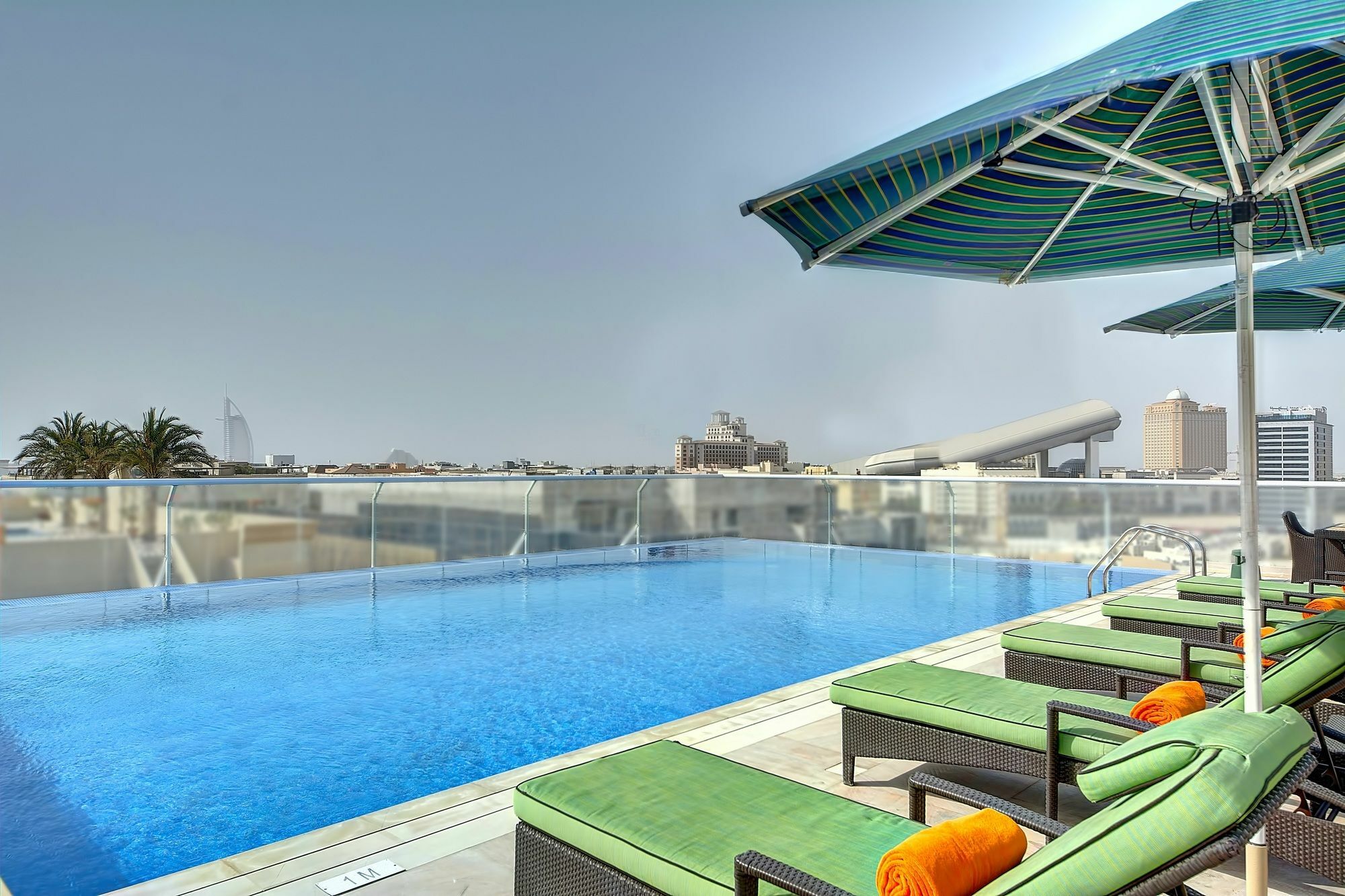 Hotel Al Khoory Atrium Dubái Exterior foto